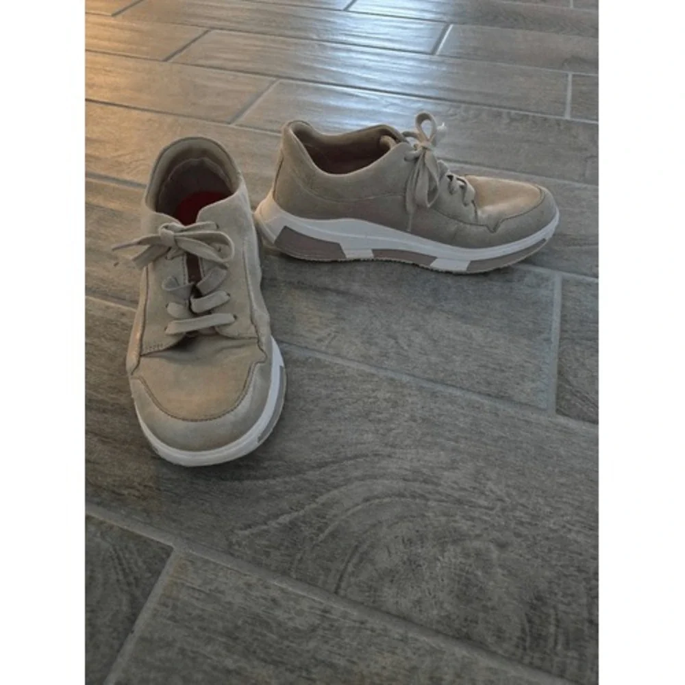 Fitflop Freya Sneaker Suede Beigey Tan Size 7
